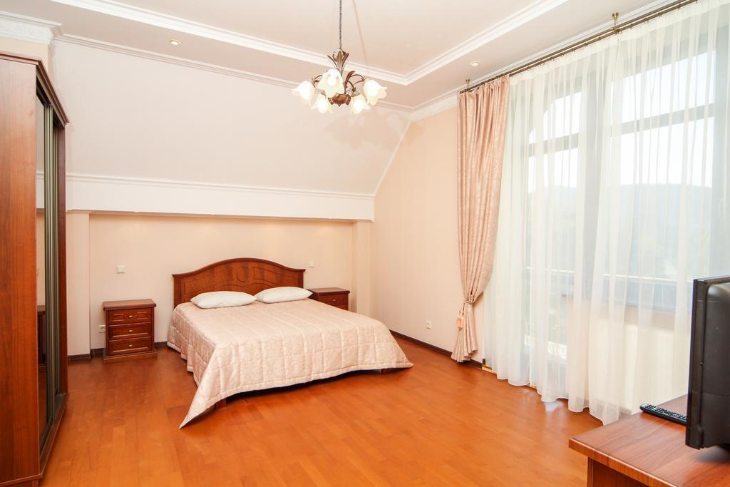 Villa Gnizdo Leleky Skhidnytsia Luaran gambar